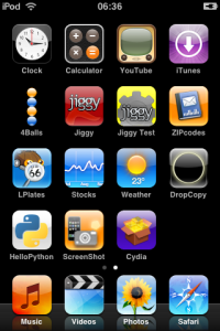 Cydia and HelloPython added to my iTouch